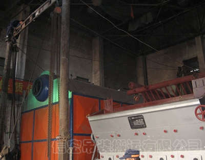 大型鍋爐自(zì)重；45噸，吊裝就(jiù)位